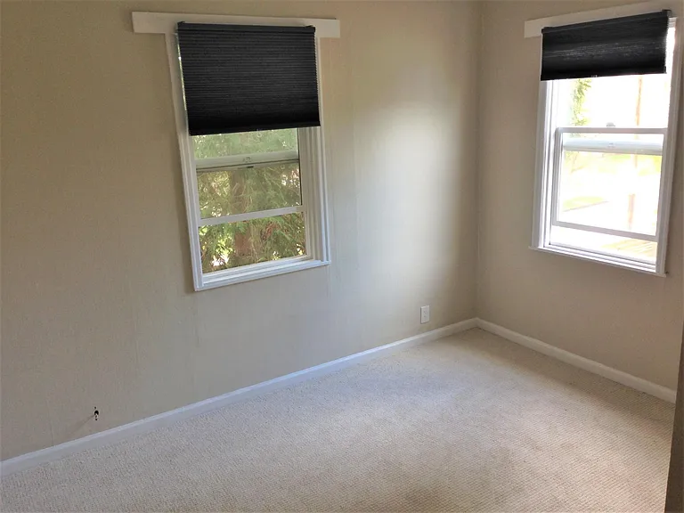 8023 N Berkeley Ave #1 — Photo 9