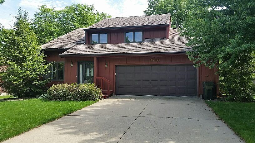 1st image of 2710 Abraham Dr
