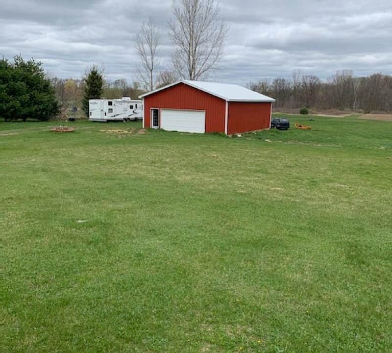 2nd image of 1595 E Brown Rd