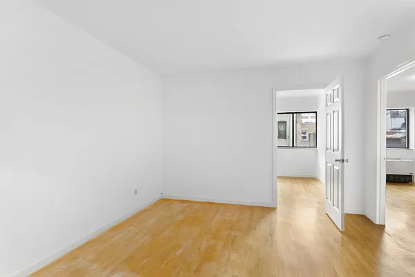 Rented by Citi Habitats | media 17