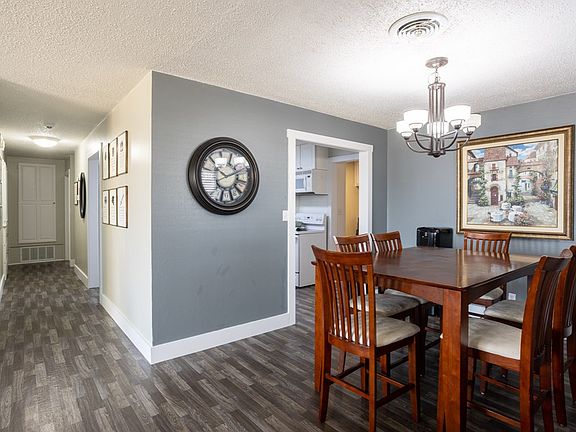 5th image of 400 SW 12th St