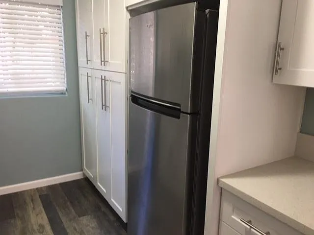 1517 Grandon Ave — Photo 2