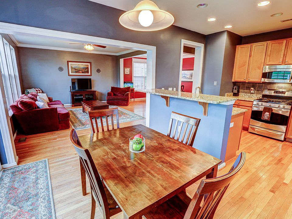 1st image of 535 Middlesex Dr