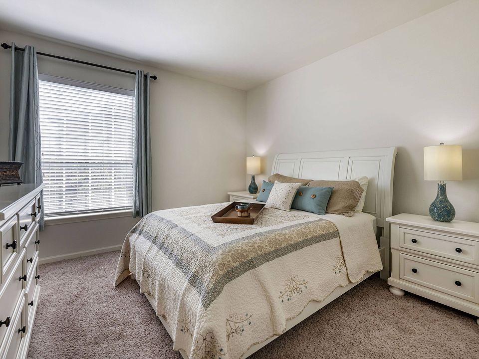 The Meadows at ChampionsGate 9116 Integra Meadows Dr Davenport, FL