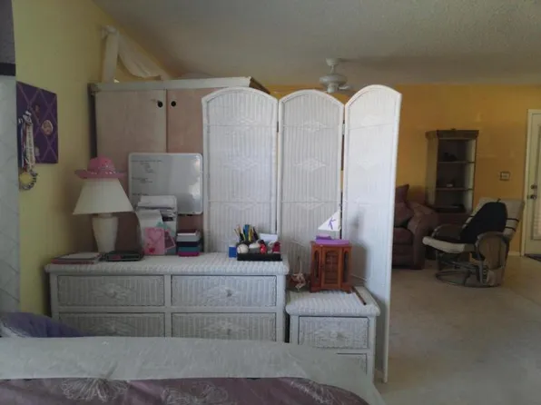 157 Lake Frances Dr, West Palm Beach, FL 33411