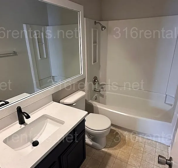 865 N Nims Ave #3 — Photo 9
