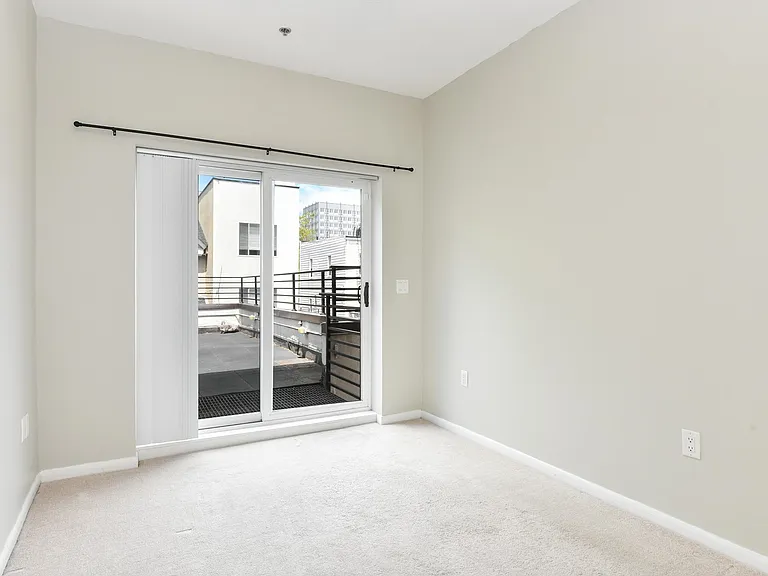 58 Giles Ave #3 — Photo 8