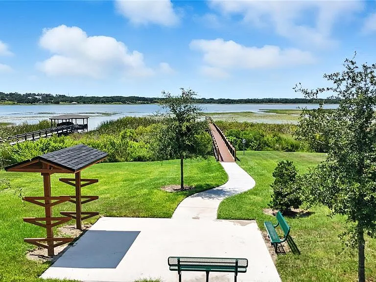3324 Buoy Cir — Photo 76