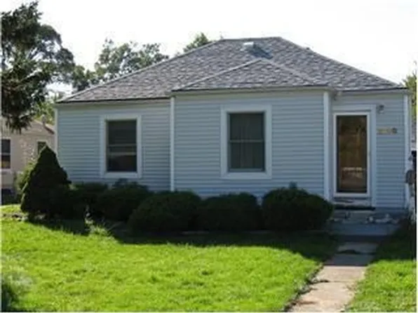 2208 Emerson Ave, Melrose Park, IL 60164