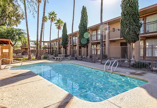 Vista Hermosa Apts Photo 1