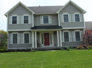 303 Sunningdale Rise, Webster, NY 14580