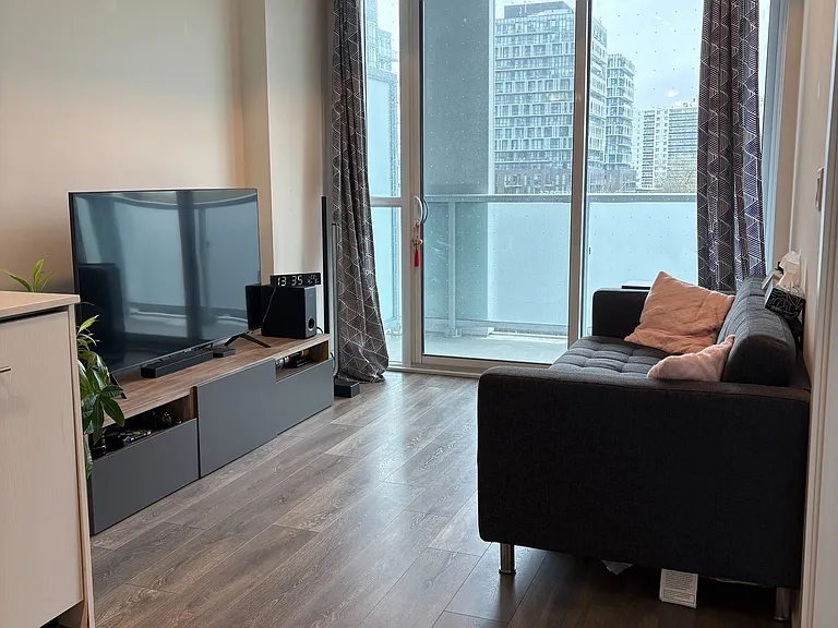 188 Fairview Mall Dr #510 — Photo 7