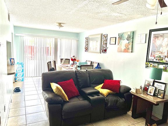 3rd image of 5270 Tennis Court Cir