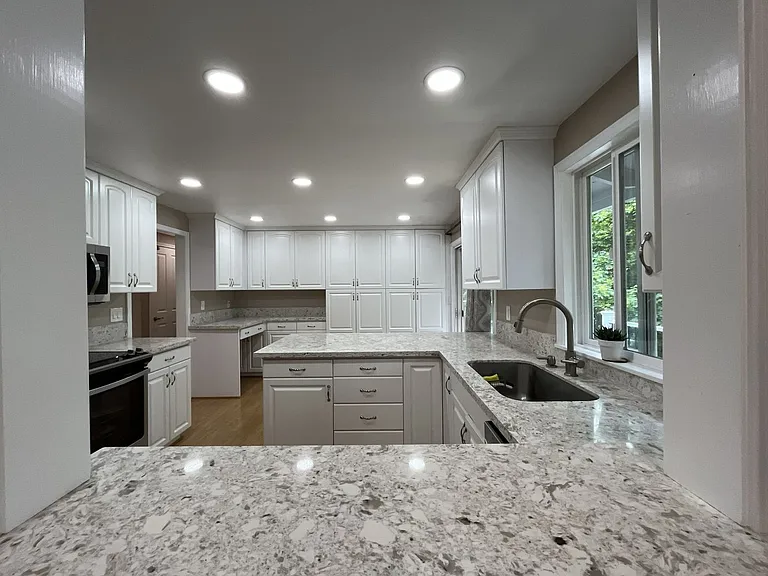 17688 NW Dogwood Ct — Photo 6