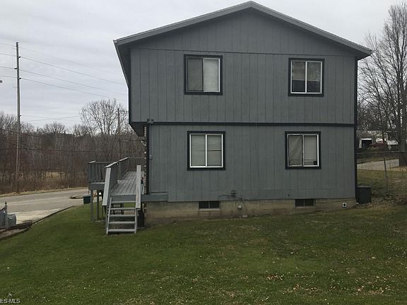 5th image of 214 E Lake Ave