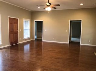 2310 Cross Creek Dr, Tuscaloosa, AL 35404