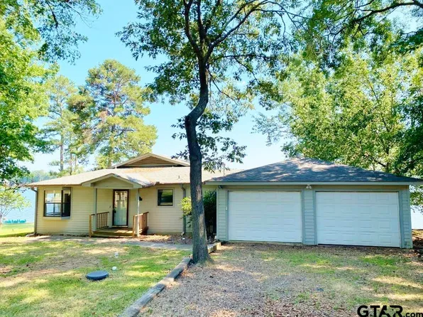 222 King Louis Ct, Scroggins, TX 75480