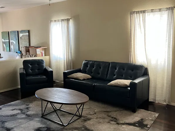 5651 Valle Alegre Rd NW, Albuquerque, NM 87120