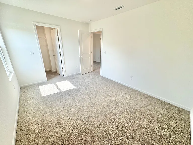1400 Stork Dr — Photo 13