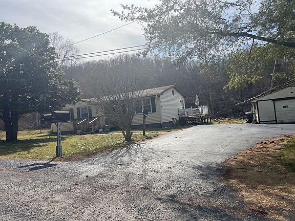 3rd image of 2488 Corn Valley Rd