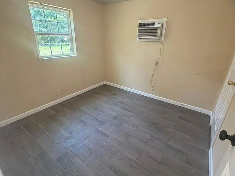 17718 E Strack Dr — Photo 3