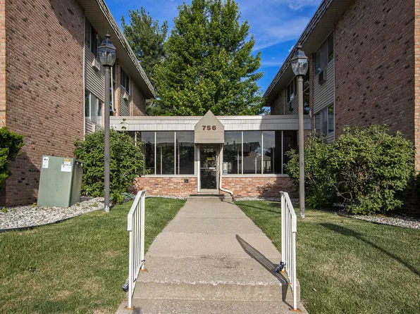 756 W Kilgore Rd APT 205, Kalamazoo, MI 49008