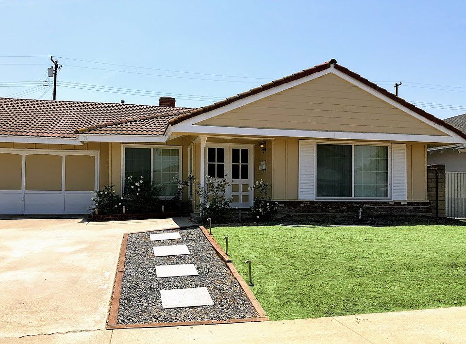 1st image of 738 Vinemead Dr