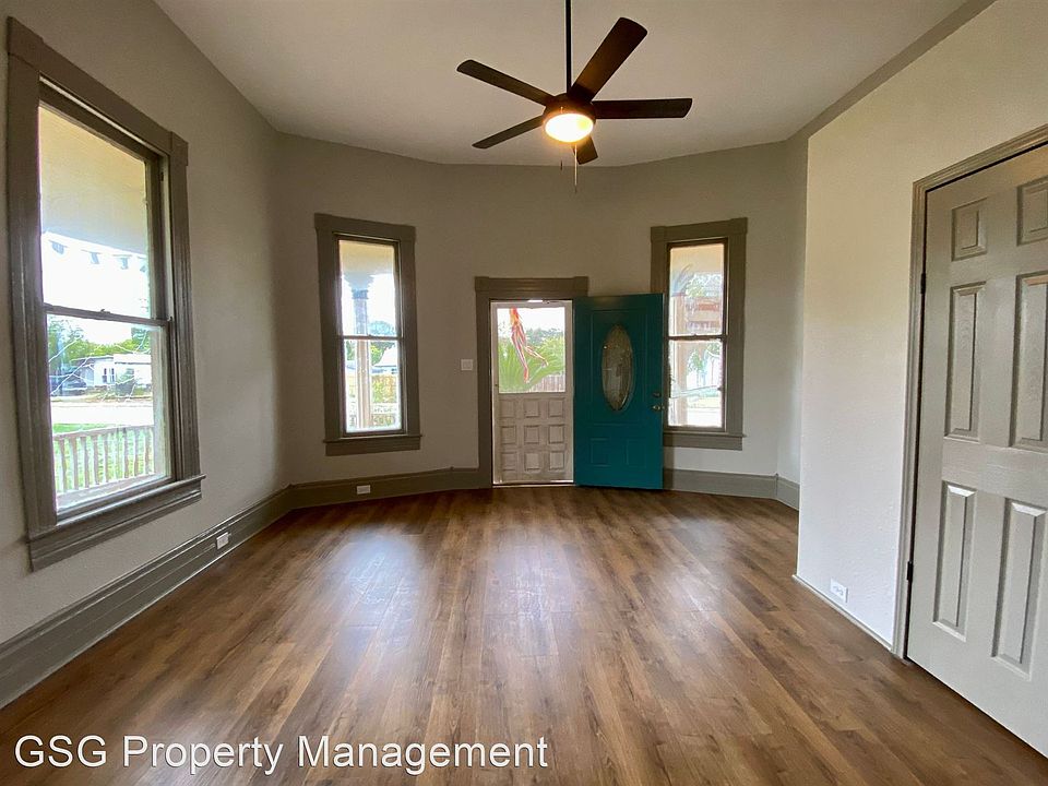 1st image of 1515 E Southcross Blvd #2