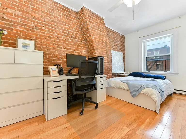 15 Keswick St #4 — Photo 17
