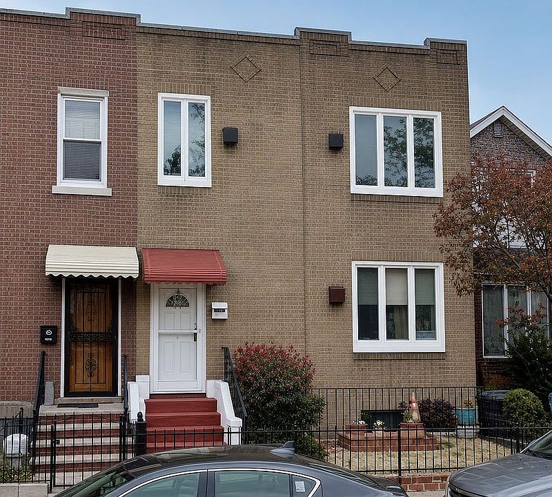 1st image of 222 Avenue