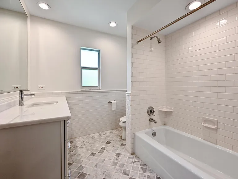 508 Devils Ln — Photo 25