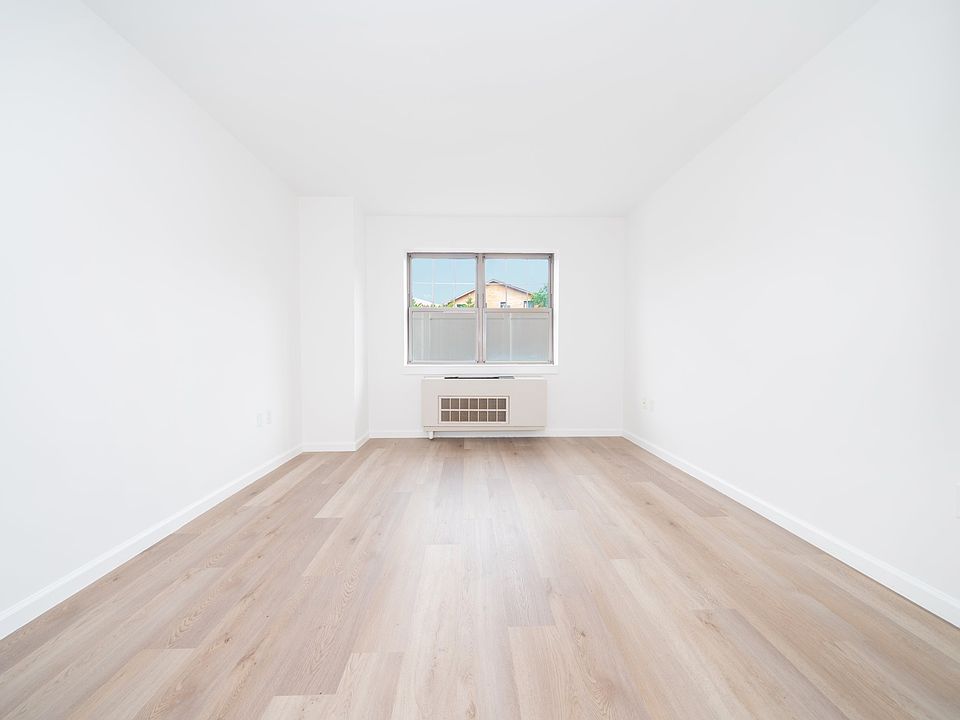 1st image of 72-25 153rd St #103