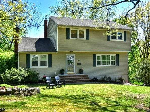 143 Nottingham Rd, Ramsey Boro, NJ 07446