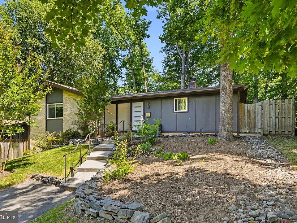 1st image of 14513 Woodcrest Dr