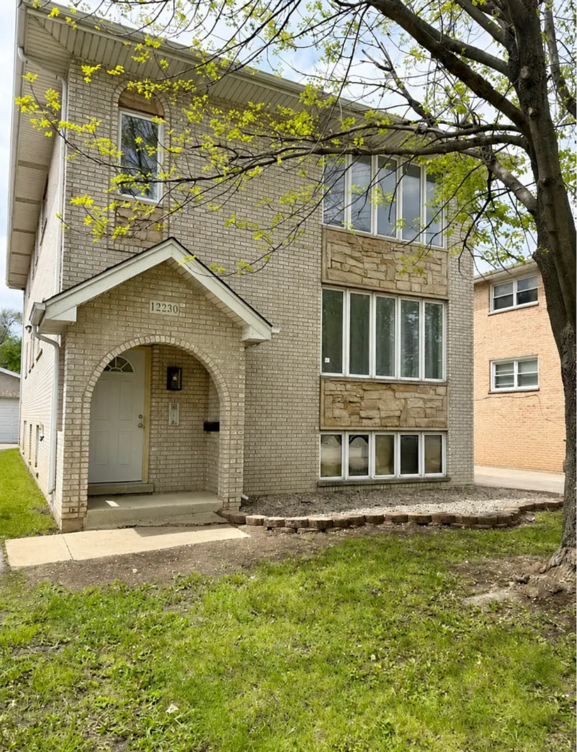 3 bed, 1100 sqft, $2,800 — Photo 1