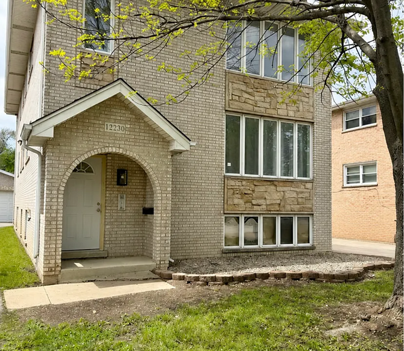 12230 S McDaniel St #2