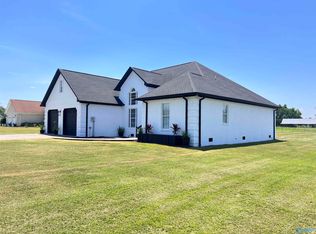 1210 Salem Rd SW, Hartselle, AL 35640