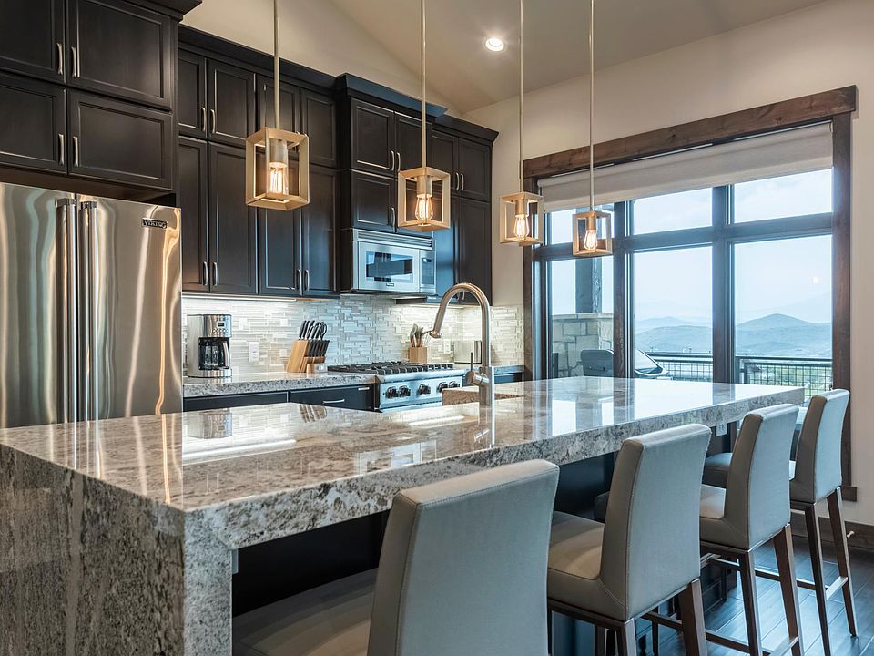 1st image of 3793 Blackstone Dr #3G