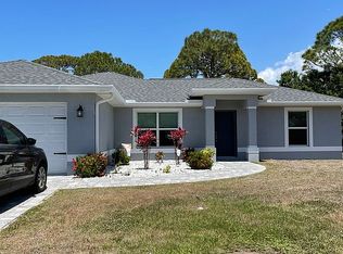 650 Stewart St, Englewood, FL 34223