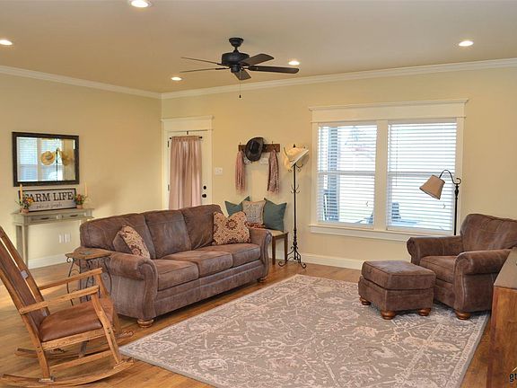 4th image of 11422 Farm Road 269 S