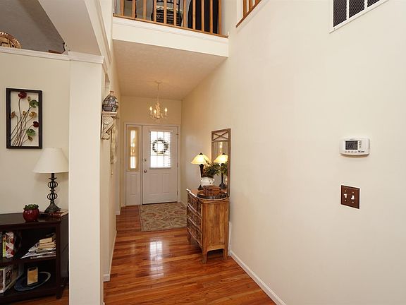 3rd image of 11859 Tennyson Dr