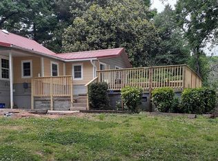 3418 Plateau Rd, Newton, NC 28658