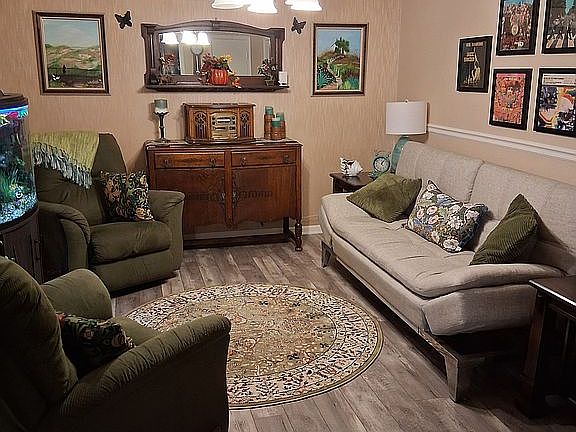 5th image of 3649 Briar Creek Dr