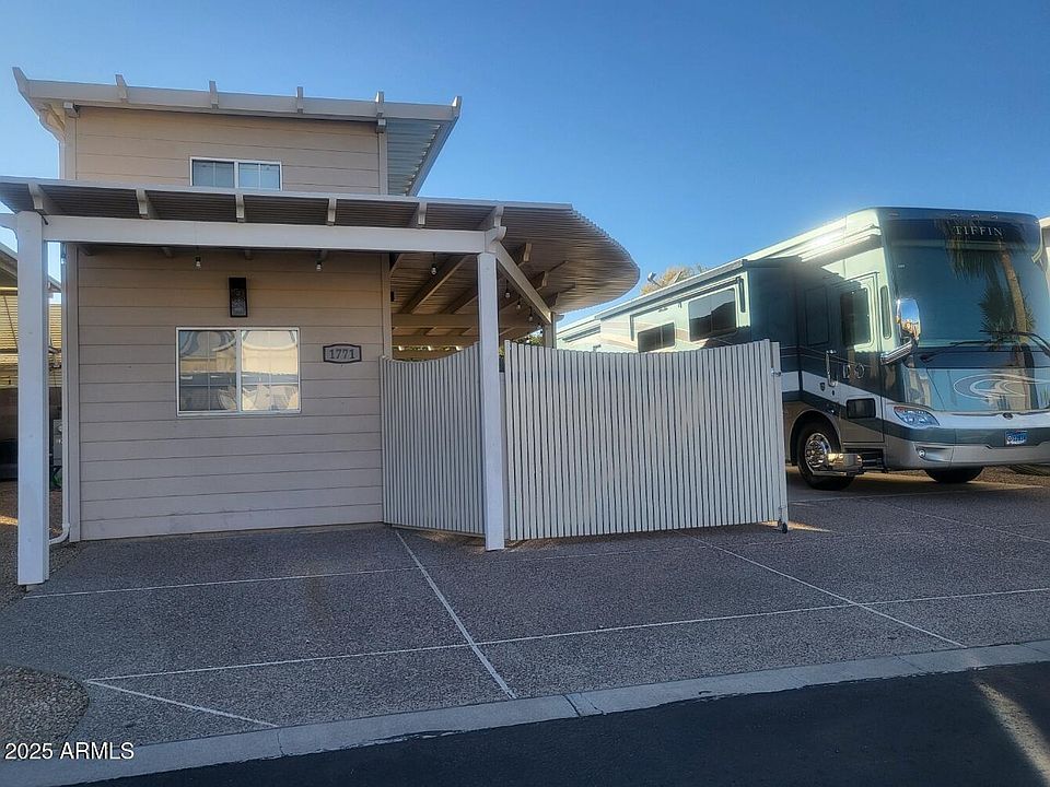2nd image of 17200 W BELL Road #1771