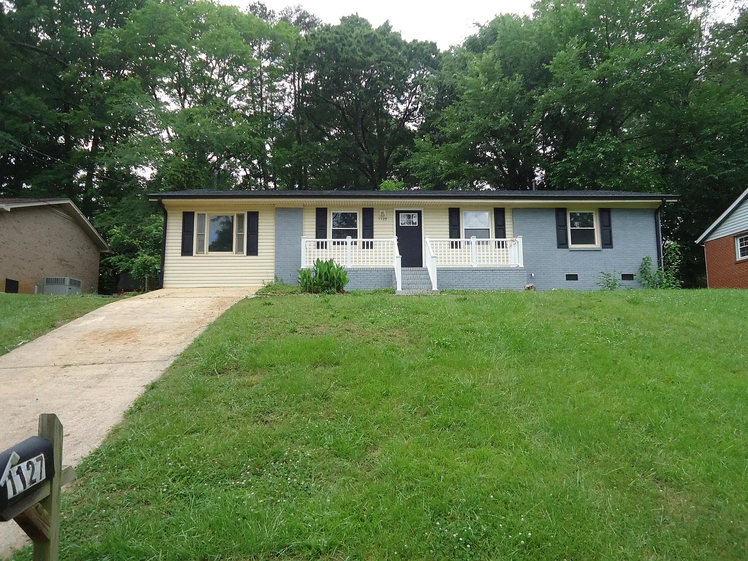 4 bed, 1253 sqft, $1,700 — Photo 1