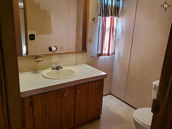 3rd image of 120 Springwood Dr