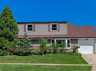 656 Saint Marys Pkwy, Buffalo Grove, IL 60089