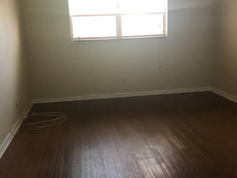 1751 NW 75th Ave #105 — Photo 11