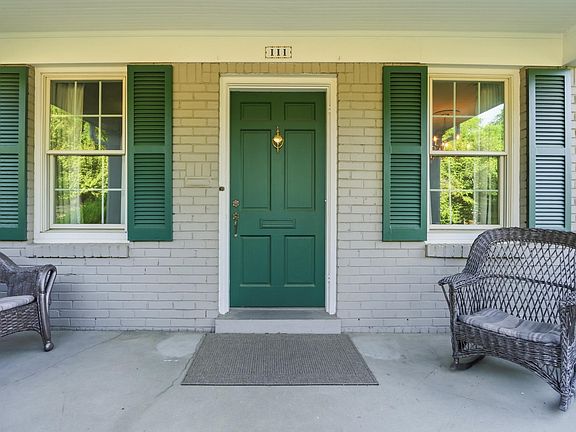 4th image of 111 N Century St