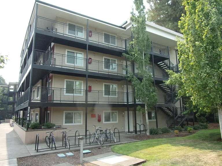 137 - Shadow Hills — Photo 29